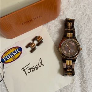 Chocolate & Gold metal Fossil woman’s watch